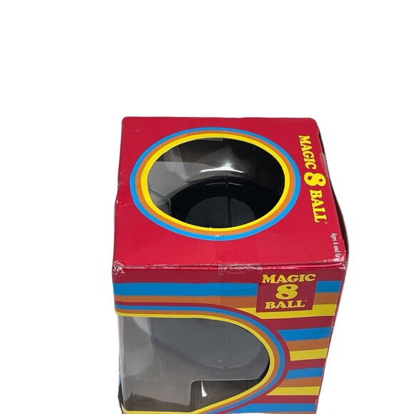 Magic 8 Ball Kids Toy Retro Themed Novelty Fortune Teller Ask a Question - Picture 6 of 9